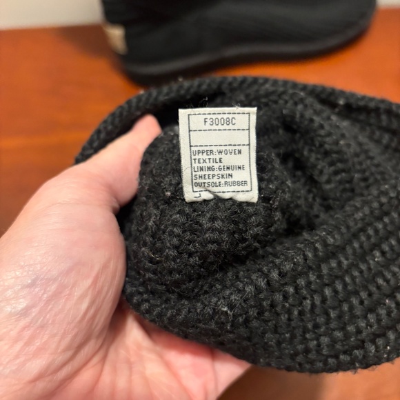 UGG Australia Classic Cardy Style 5814 Women's 12" Tall Boots in Black size 10 - Picture 7 of 8